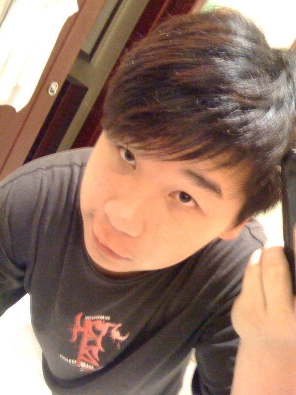 陈鸿翔先生的第一张照片--广东中老年相亲网