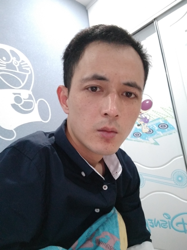 容晨的第一张照片--广东中老年相亲网