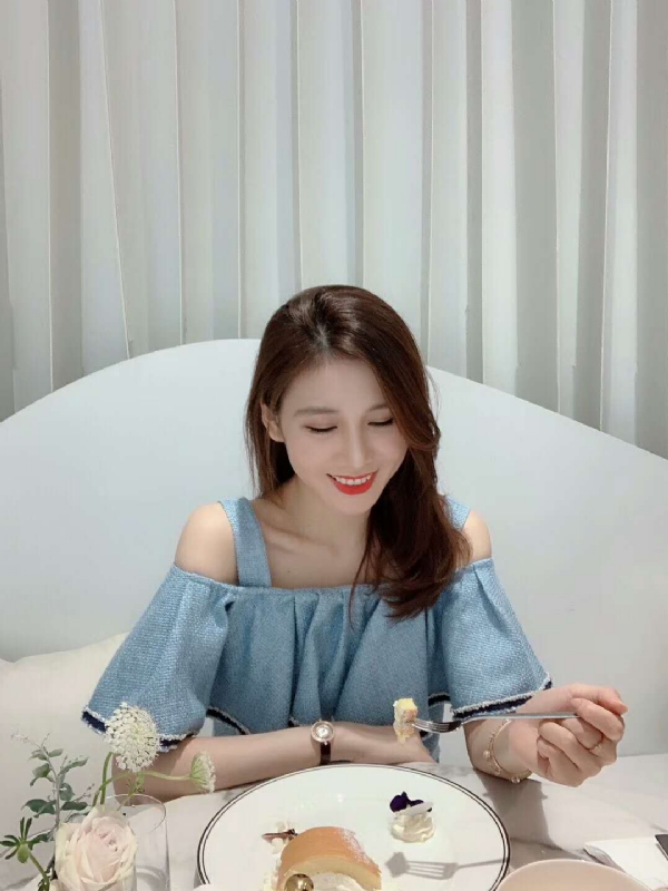 Emily的第三张照片--广东中老年相亲网