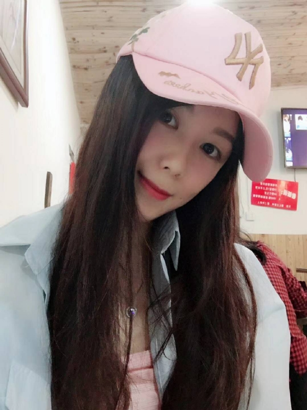 丹丹的第三张照片--广东中老年相亲网