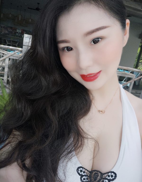 yoyo的第一张照片--广东中老年相亲网