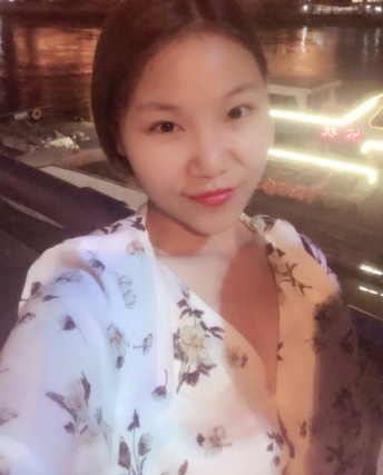 彩儿的第一张照片--广东中老年相亲网