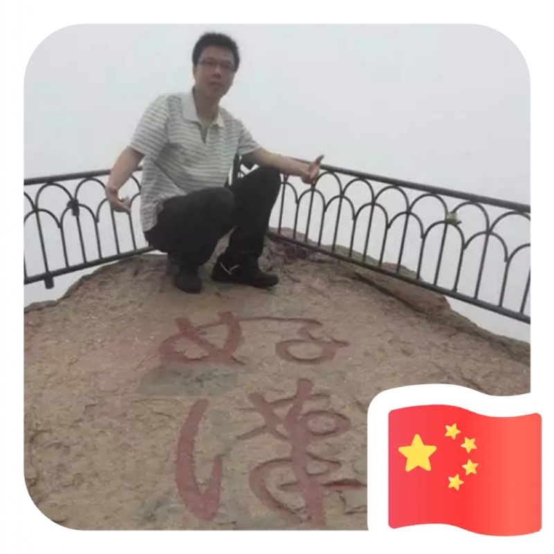 一只小虎牙的第一张照片--广东中老年相亲网