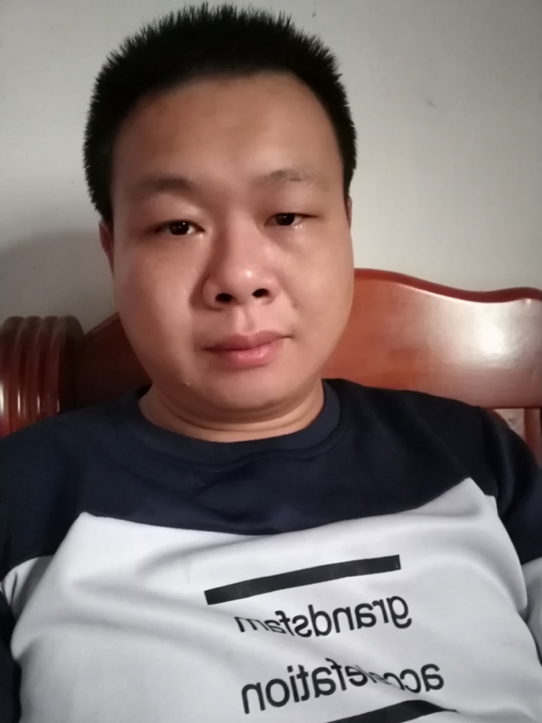 飞的第一张照片--广东中老年相亲网