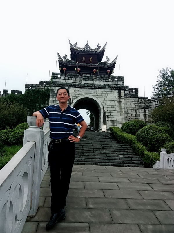 真心的龙的第六张照片--广东中老年相亲网