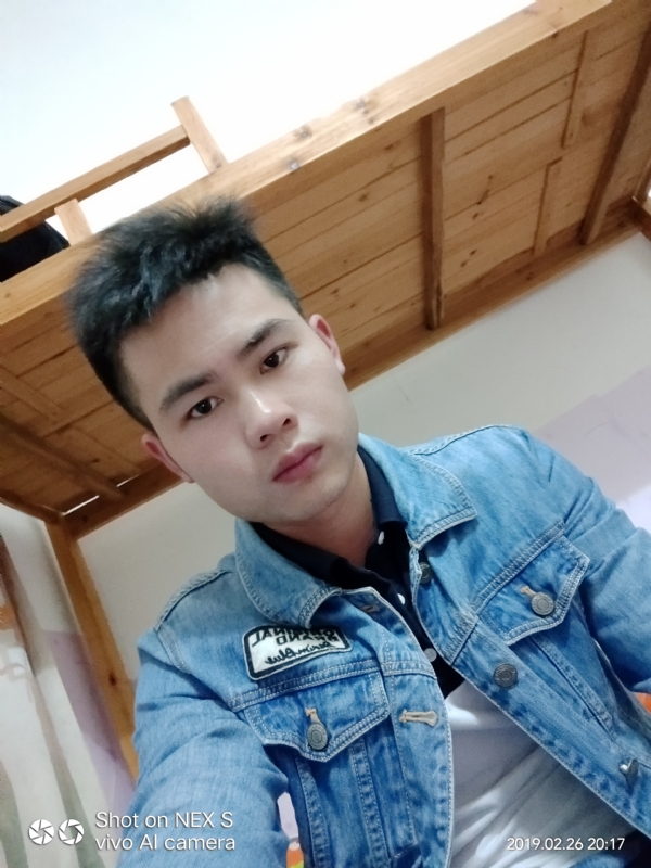 七秒★记忆的第三张照片--广东中老年相亲网