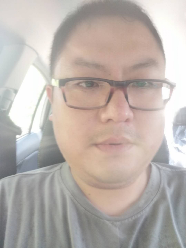 星蔚蓝的第二张照片--广东中老年相亲网