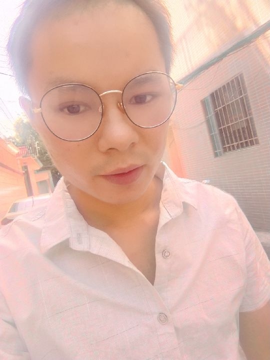 楠呐的第四张照片--广东中老年相亲网