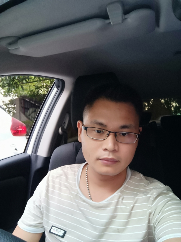 水明的第二张照片--广东中老年相亲网