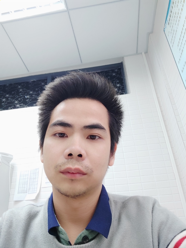 蓝先生的第一张照片--广东中老年相亲网