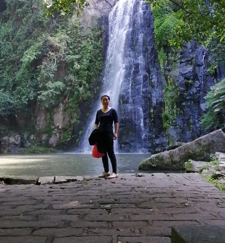 等待着的第一张照片--广东中老年相亲网
