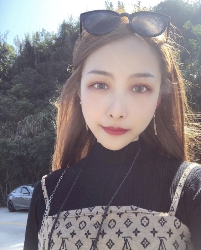 请叫我女王大人的第一张照片--广东中老年相亲网