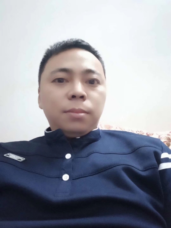 珍惜眼前人的第一张照片--广东中老年相亲网