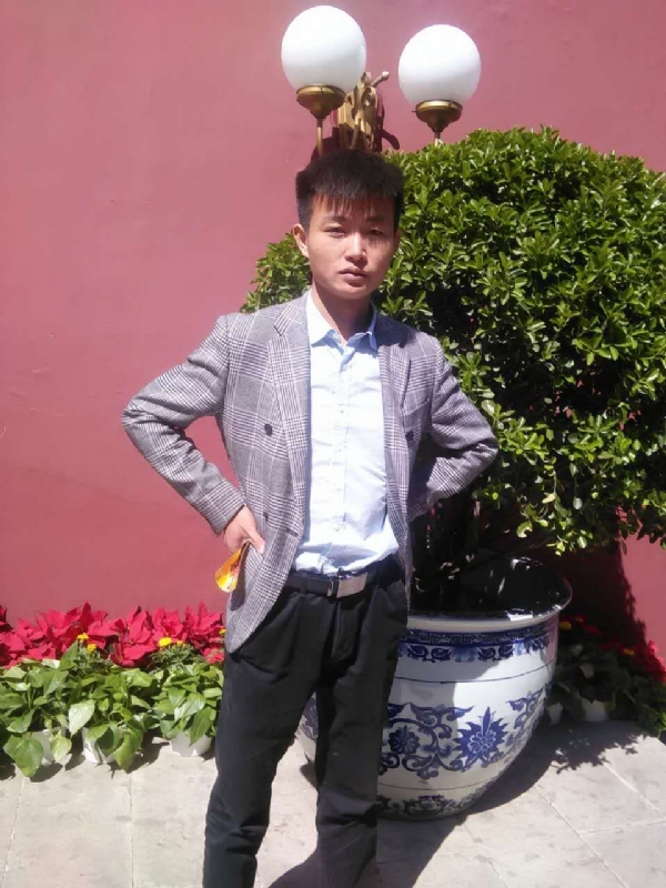 黎明之光的第二张照片--广东中老年相亲网