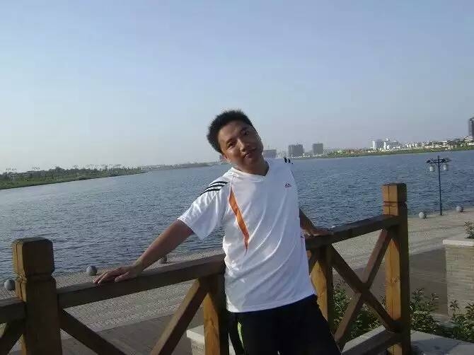 才乡痴情的第二张照片--广东中老年相亲网