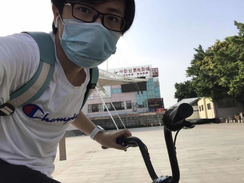 丁先生的第一张照片--广东中老年相亲网