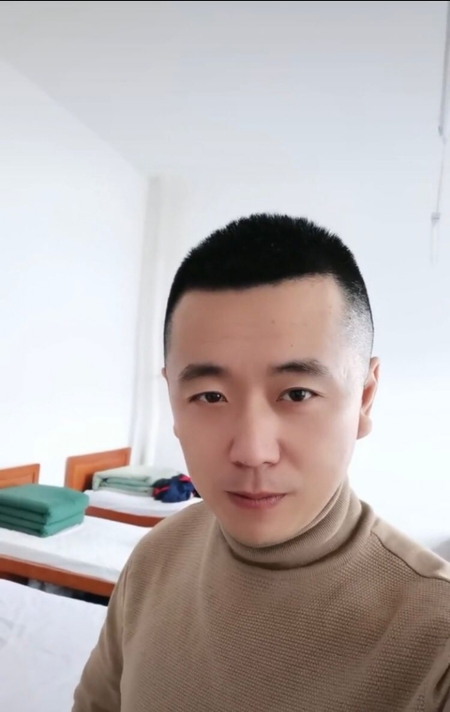 随风的第二张照片--广东中老年相亲网