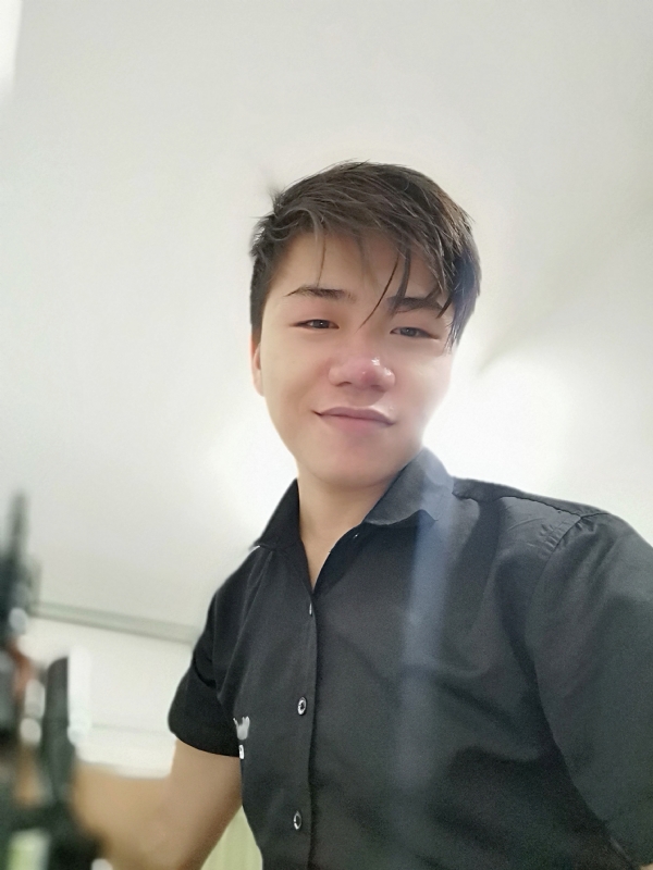 路过的第四张照片--广东中老年相亲网