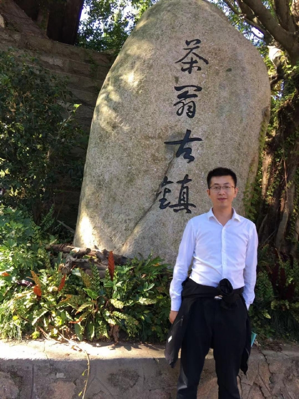 zw的第二张照片--广东中老年相亲网
