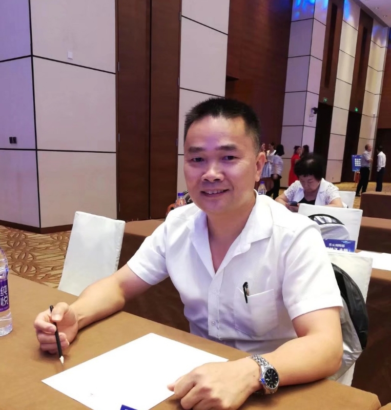 温馨港湾只差一个你的第一张照片--广东中老年相亲网