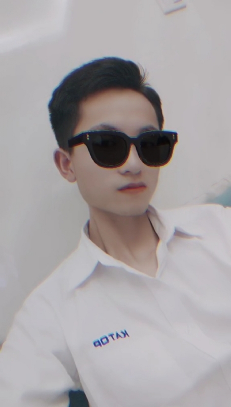 斑驳的第一张照片--广东中老年相亲网