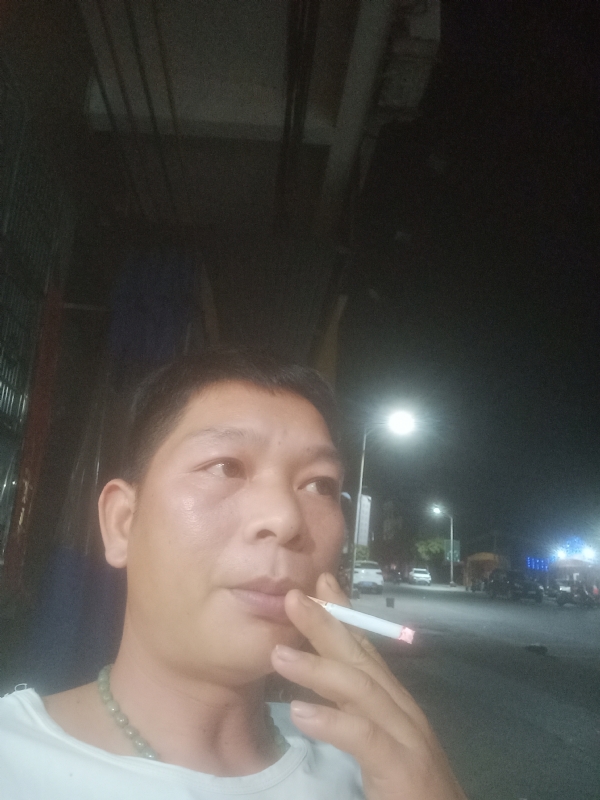 善解人意的第一张照片--广东中老年相亲网