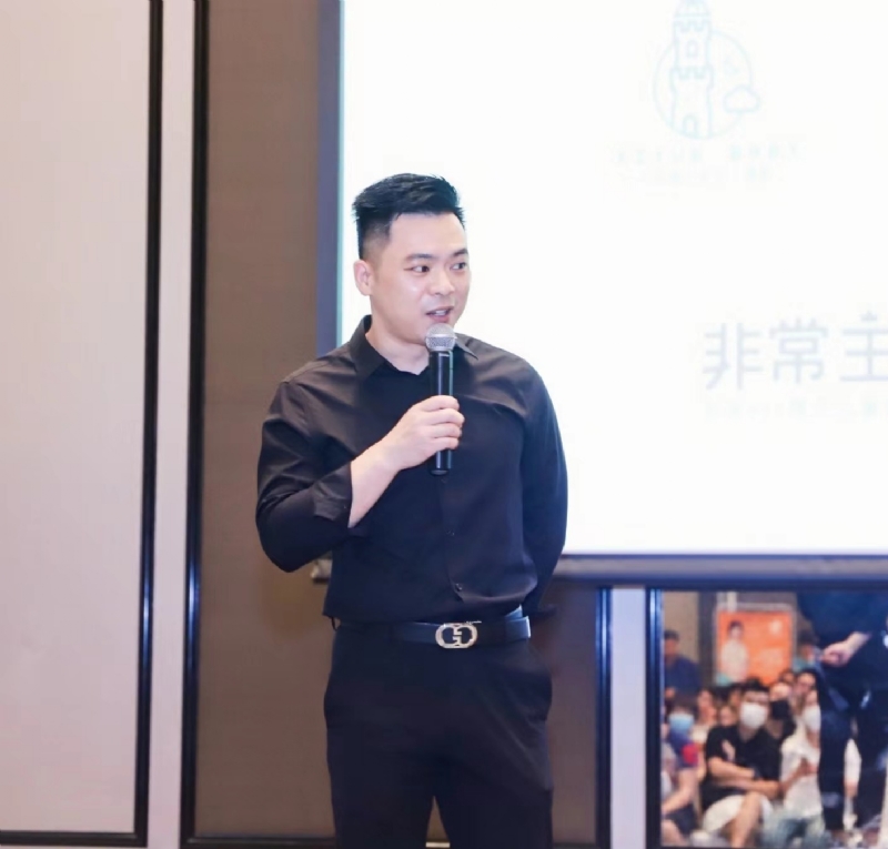 爱吃肉的猪大爷的第一张照片--广东中老年相亲网