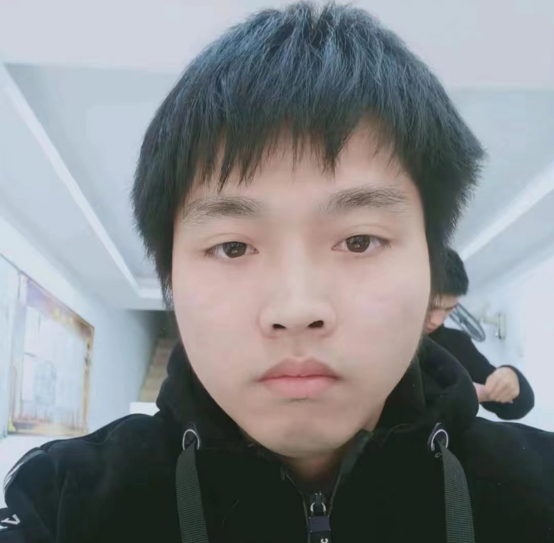 无奋斗不清春的第一张照片--广东中老年相亲网