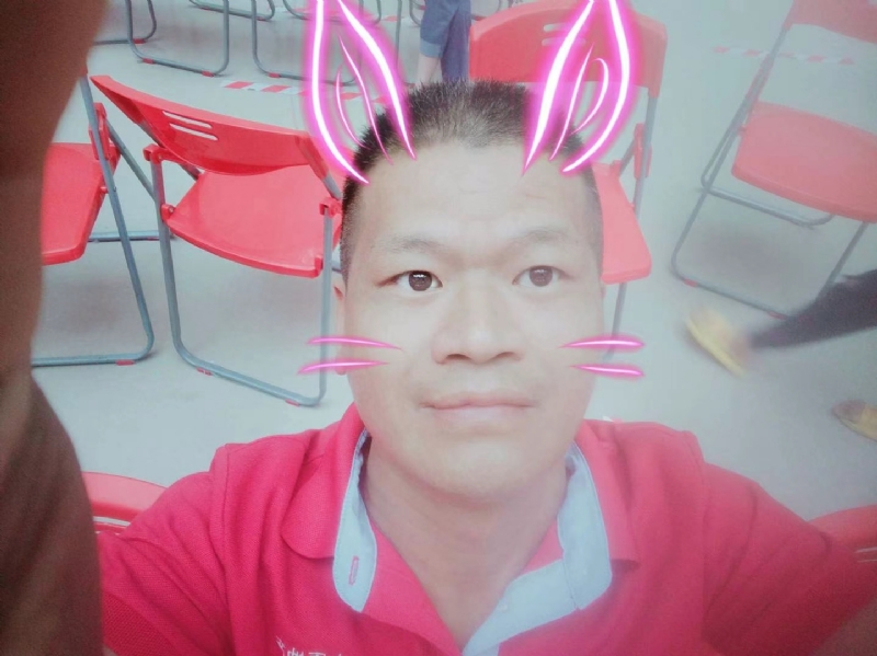 明灯哥哥的第一张照片--广东中老年相亲网