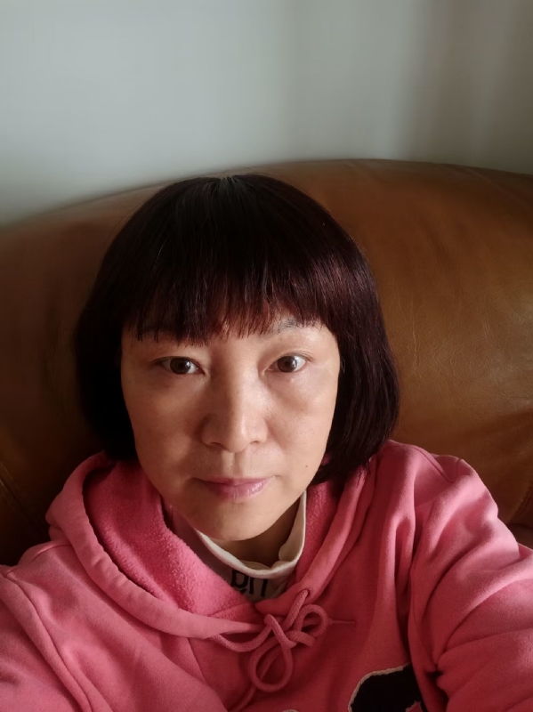 红玫瑰的第一张照片--广东中老年相亲网