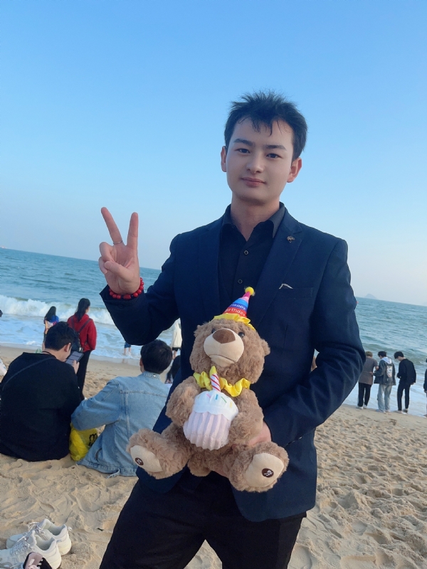 目标结婚的第一张照片--广东中老年相亲网