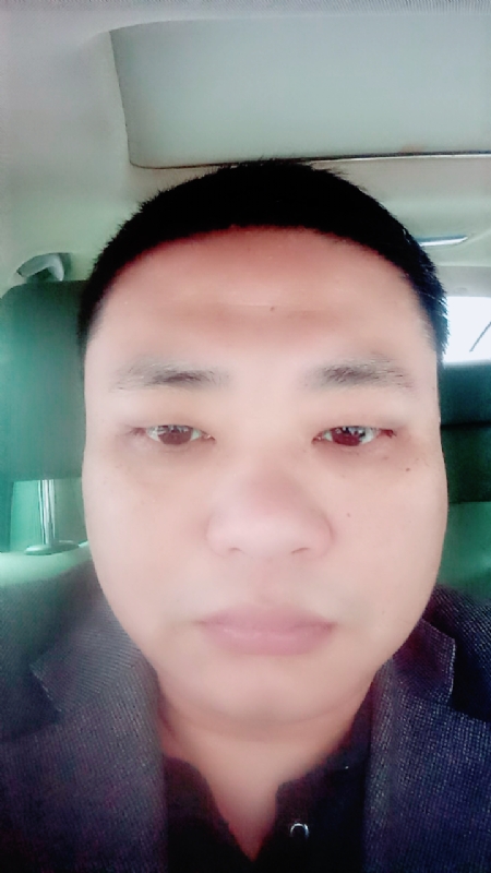 向日葵的第一张照片--广东中老年相亲网