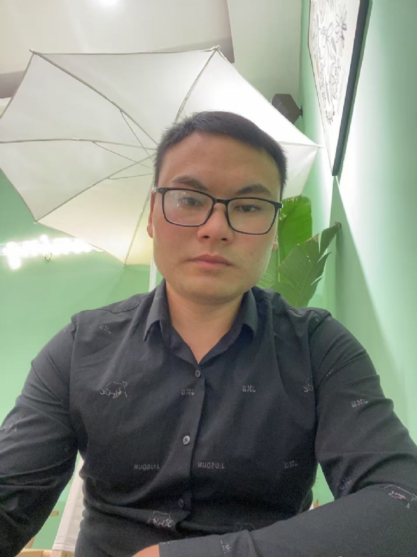 像风一样自由的第一张照片--广东中老年相亲网