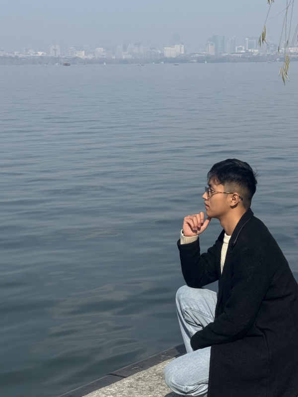 不二的第二张照片--广东中老年相亲网