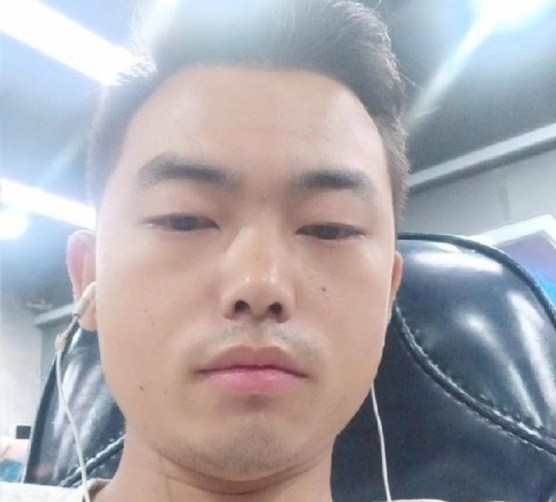 千与千寻的第一张照片--广东中老年相亲网