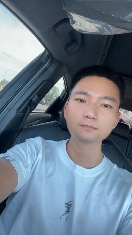 小江的第四张照片--广东中老年相亲网