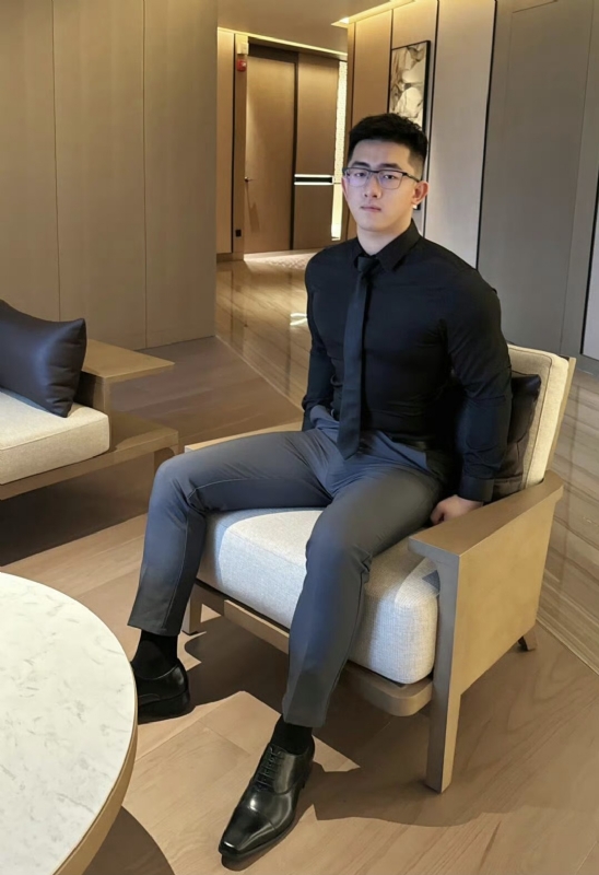 李寒外改英文可家的第一张照片--广东中老年相亲网