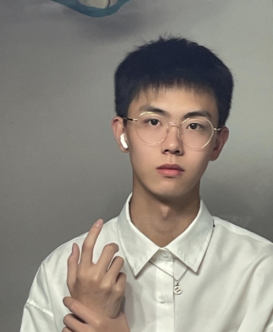 李寒外改英文可家的第二张照片--广东中老年相亲网