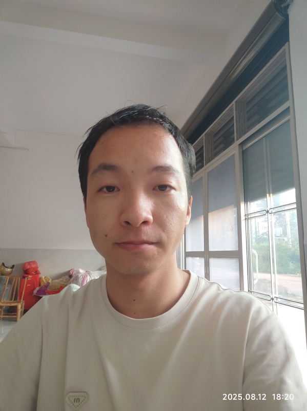 杨培鑫的第一张照片--广东中老年相亲网