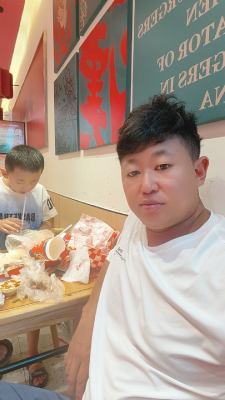 景色宏图的第一张照片--广东中老年相亲网